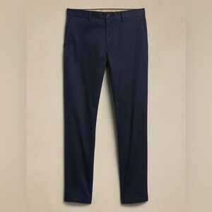 Banana Republic Men's Athletic Chino Pants